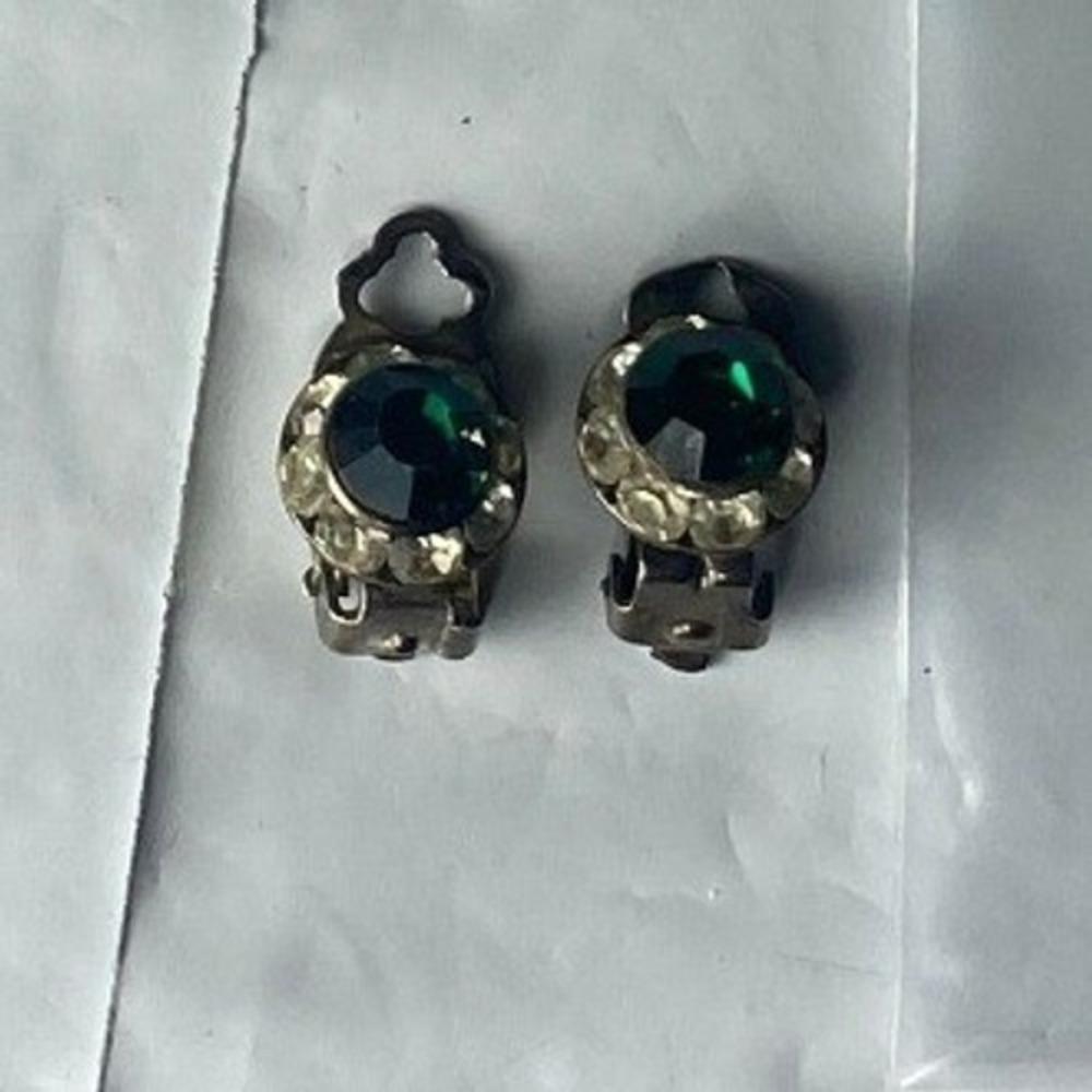 Clip On Earrings Silver Tone Blue Stone Small Vintage Jewelry